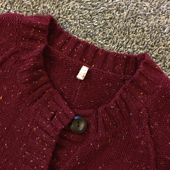 Burgundy sweater | button front - Picture 3 of 8